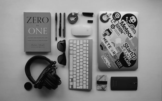 oscar-nilsson-13605-unsplash Online startup toolbox, Google startup software tools, Startup online toolkit
